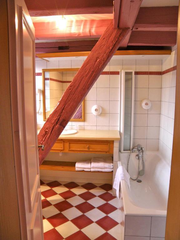 Caveau De L'Ami Fritz Ribeauville  Ruang foto